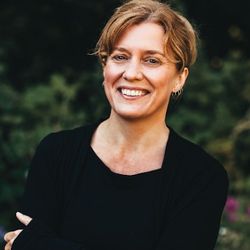 guest lecturer's photo